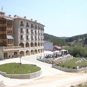 Manrique De Lara